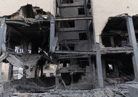 В Иране назвали число детей и женщин, погибших из-за атак США и Израиля