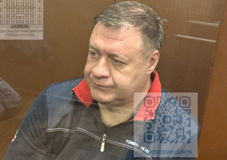 Экс-замгубернатору Дедову грозит 19 лет колонии