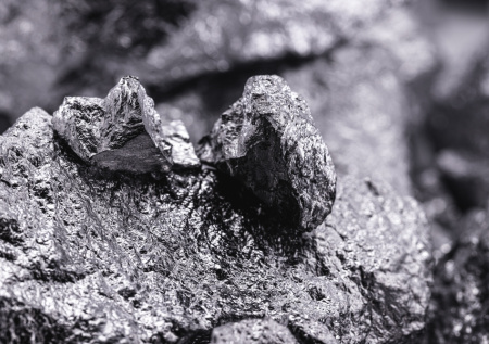 Цены на алюминий взлетели после ударов Ирана