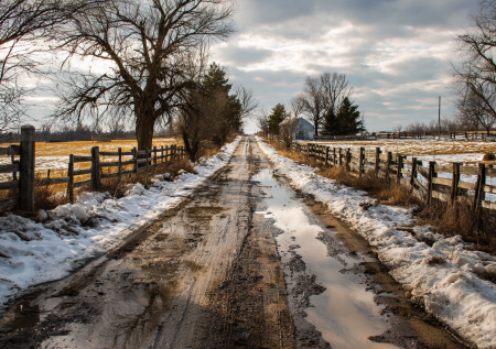 Приметы 31 марта — Кирилл Дери Полоз: дороги «кусаются», а удача прячется?