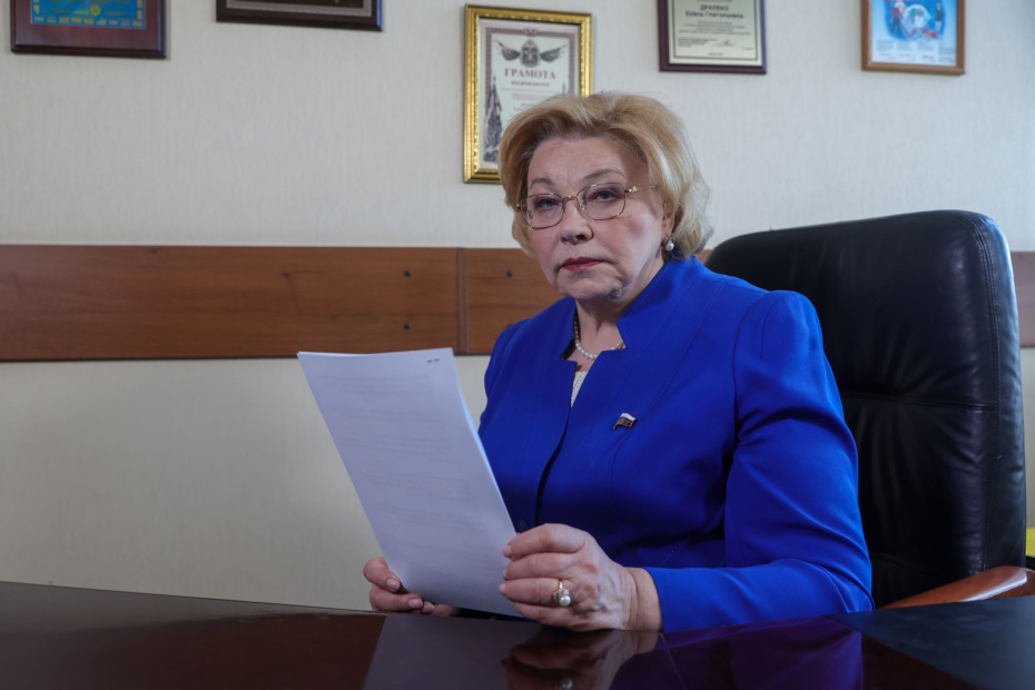 Депутат Государственной думы РФ, первый заместитель председателя комитета по культуре заслуженная артистка РСФСР Елена Драпеко