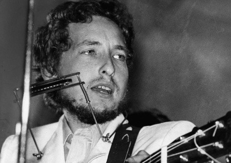 Редкий черновик песни Боба Дилана нашли в неожиданном месте