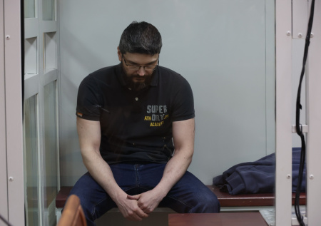 Оглашение приговора пасынку рок-музыканта Намина сняли на видео