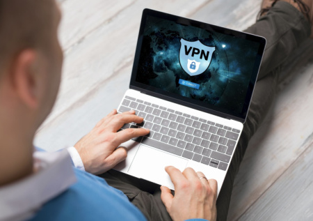 Минцифры отказалось поддерживать наказание за использование VPN