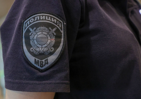 Лжеполицейский оставил доверчивых москвичей без денег и обещанных iPhone