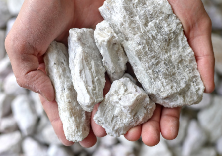 Уникальные виды сырья начнут добывать в России