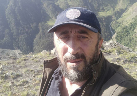 «Никто бы не помог»: как дагестанец спас девочку-инвалида во время потопа