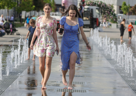 Россиянам пообещали аномально жаркое лето