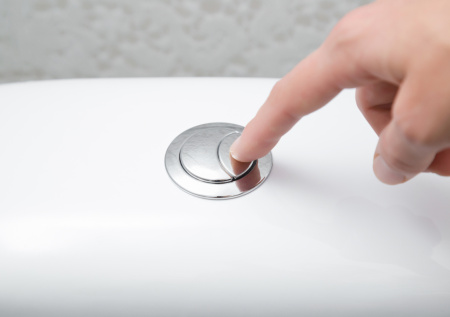 Назван неочевидный способ экономить холодную воду