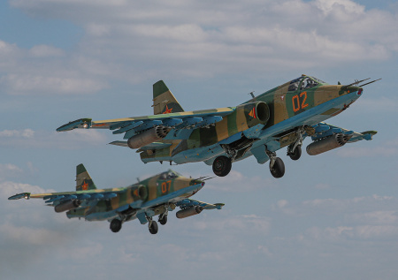 Два учебных боеприпаса случайно упали с российского Су-25 в Киргизии