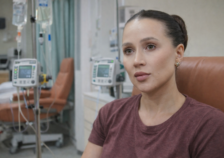 Плачет, говорит, что хочет жить. Лерчек тает на глазах: ей хуже?