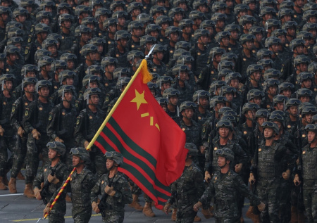 Эксперт рассказал, сколько США смогли бы продержаться в войне с Китаем