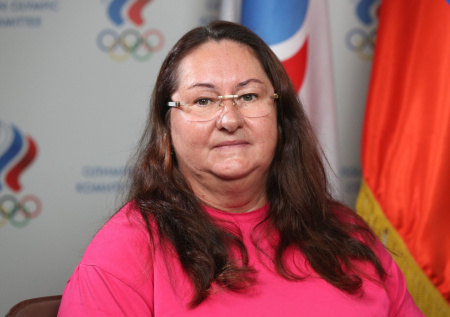 «Вторая мама»: лыжница Непряева высоко оценила работу Вяльбе