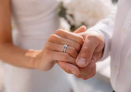 Срочно смотрите сонник: обручальное кольцо снится не просто так