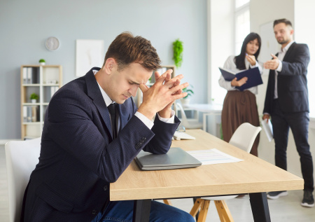 Психолог объяснил, как вычислить токсичного человека