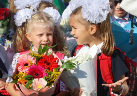 Российские школы открыли прием в первые классы
