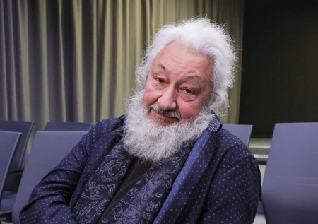 Убийство сына, два гражданства, восхищение Пугачевой: как живет Стас Намин