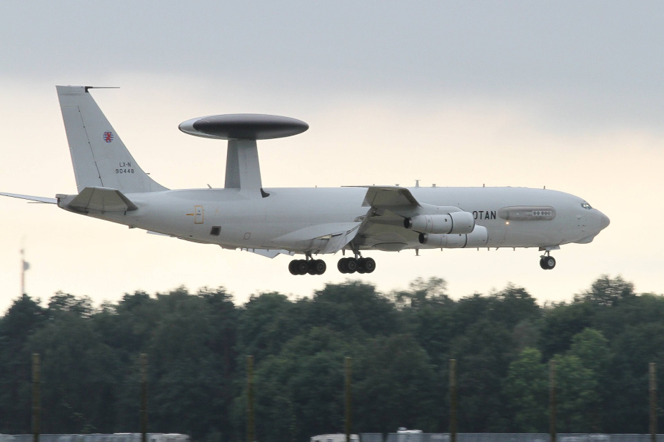 Boeing E-3 Sentry AWACS