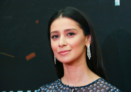 Намоленное материнство, разводы, похудение: как живет Равшана Куркова