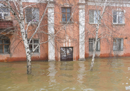 Росгидромет предупредил о сложном половодье в России