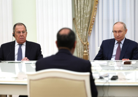 Путин поручил правительству проработать поставки зерна в Египет