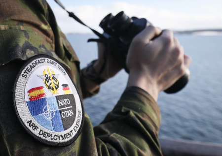 Политолог предположил, к чему приведет выход США из НАТО