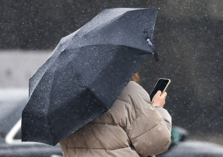 Предстоящий мокрый снег в Москве связали с одним явлением