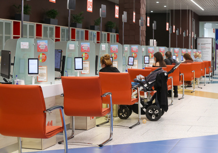 Кузнецова призвала упростить процедуру получения соцподдержки