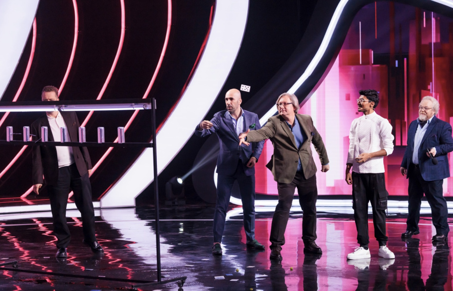 Участники шоу «Удивительные люди»