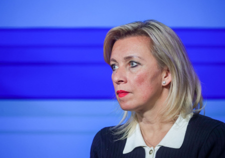 «Дома-то все решил»: Захарова высмеяла Зеленского из-за одного высказывания