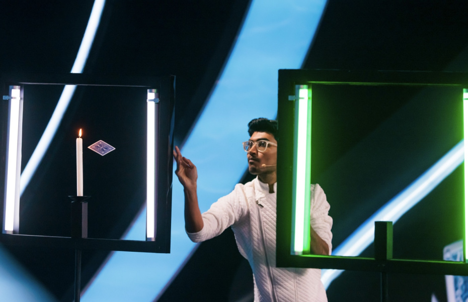 Участник шоу «Удивительные люди»