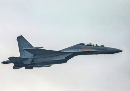 Истребитель Су-30 рухнул в российском регионе