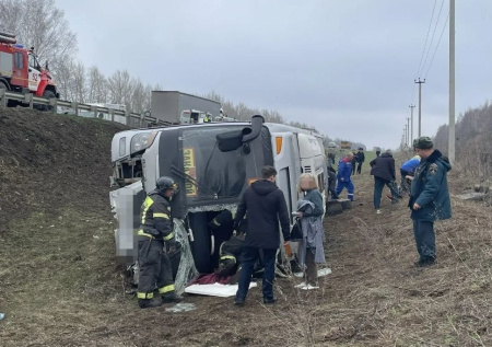 Названо точное число детей, пострадавших в страшной аварии под Саратовом