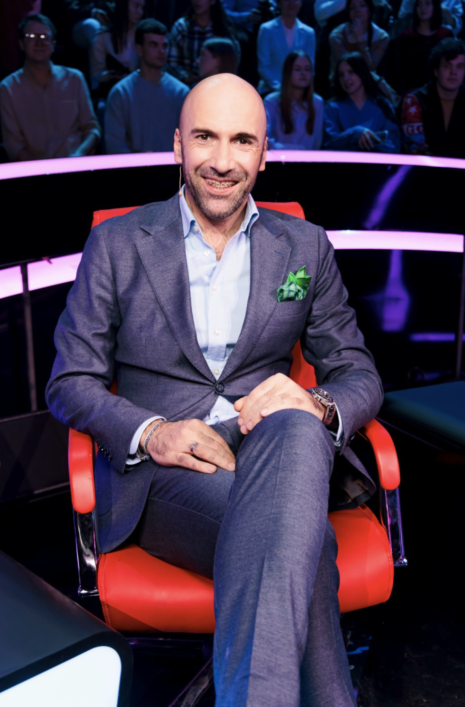 Эксперт шоу «Удивительные люди» хореограф и телеведущий Евгений Папунаишвили