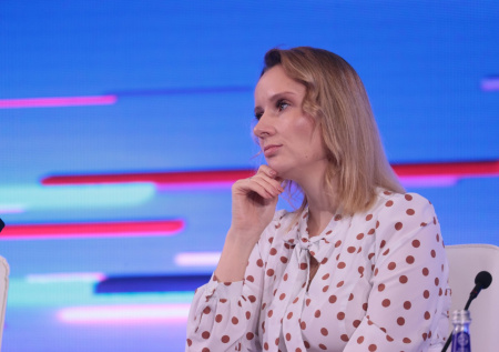 Львова-Белова заявила, что следит за ситуацией с ЧП под Ульяновском