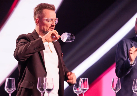 Мастеркова, художница Киркорова: на «России» покажут «Удивительных людей»