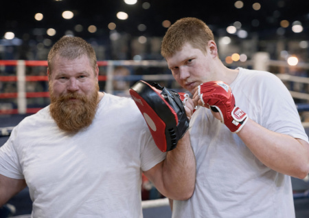 «Осколок вошел под сердце»: первое интервью Дацика после гибели сына на СВО