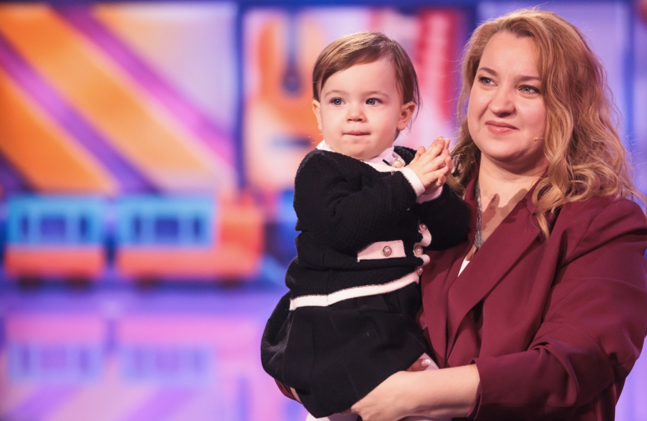 Участницы шоу «Удивительные люди»