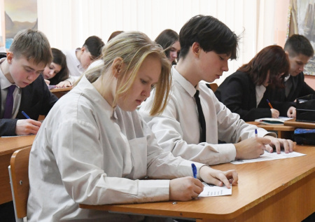 Российские школьники будут учиться только 10 классов? Что известно, мнения