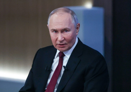 Путин обсудил с Совбезом борьбу с финансированием терроризма