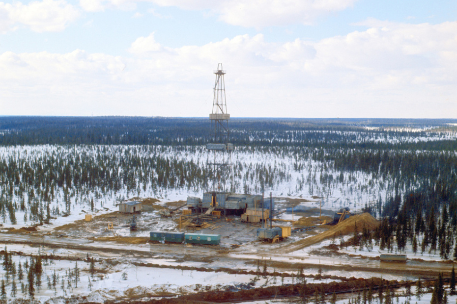 Буровая № 627 в Усинске, основанном в 1966 году в связи с разработкой нефтяных месторождений