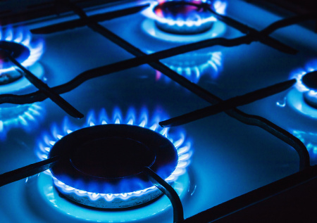 Оползень и камнепад лишили газа больше ста человек