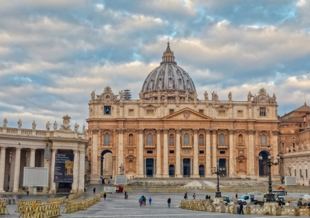 Папа Римский не захотел молиться за американских солдат