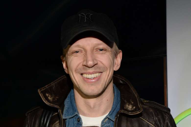 Антон Комолов