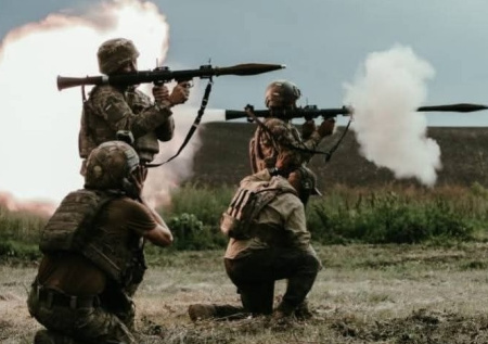 Удар дронов-«Марсиан», наводчица на Крымском мосту: ВСУ атакуют РФ 8 апреля