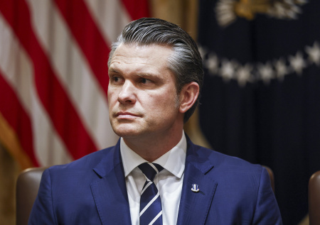 Стала известна одна из причин массового увольнения военачальников в США