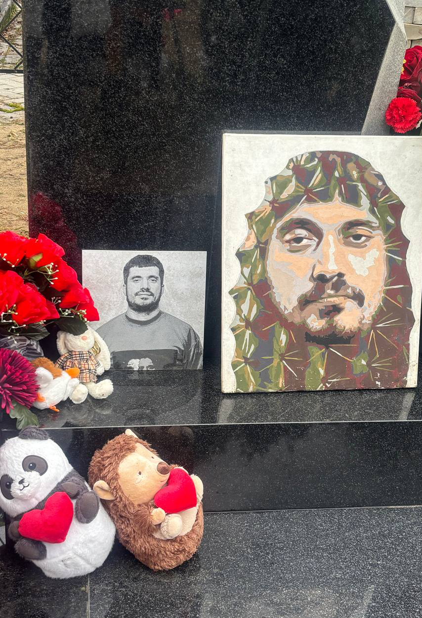 Годовщина смерти Паши Техника