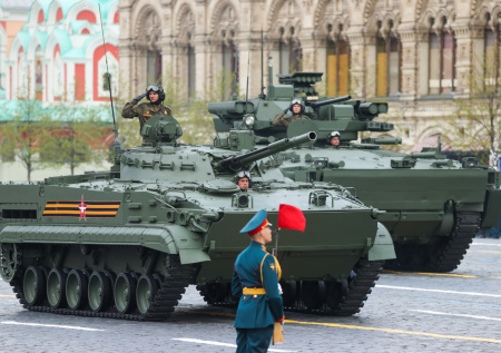 Составлен список лидеров, которые вряд ли приедут на парад 9 Мая в Москве