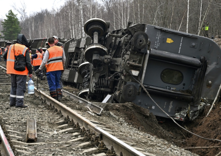 «Во рту стекло было»: россиянка о крушении поезда под Ульяновском