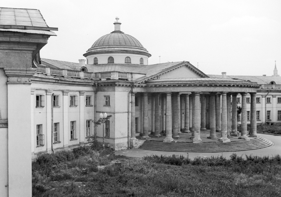 Какие праздники отмечают 6 апреля в России и мире: необычные торжества и любопытные факты